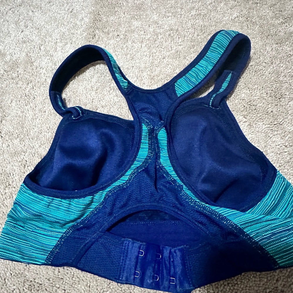 Set of 4 brooks bras size 30B - Picture 6 of 11